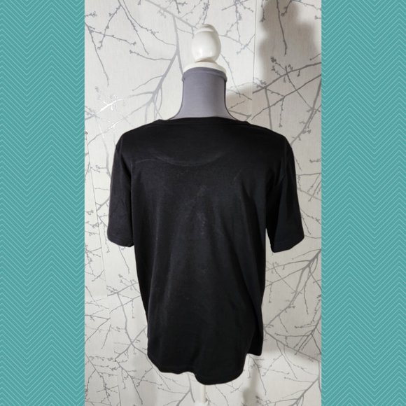 Isaac's Designs Giraffe & Elephant Embroidered Round Neck Tee - Picture 4 of 5